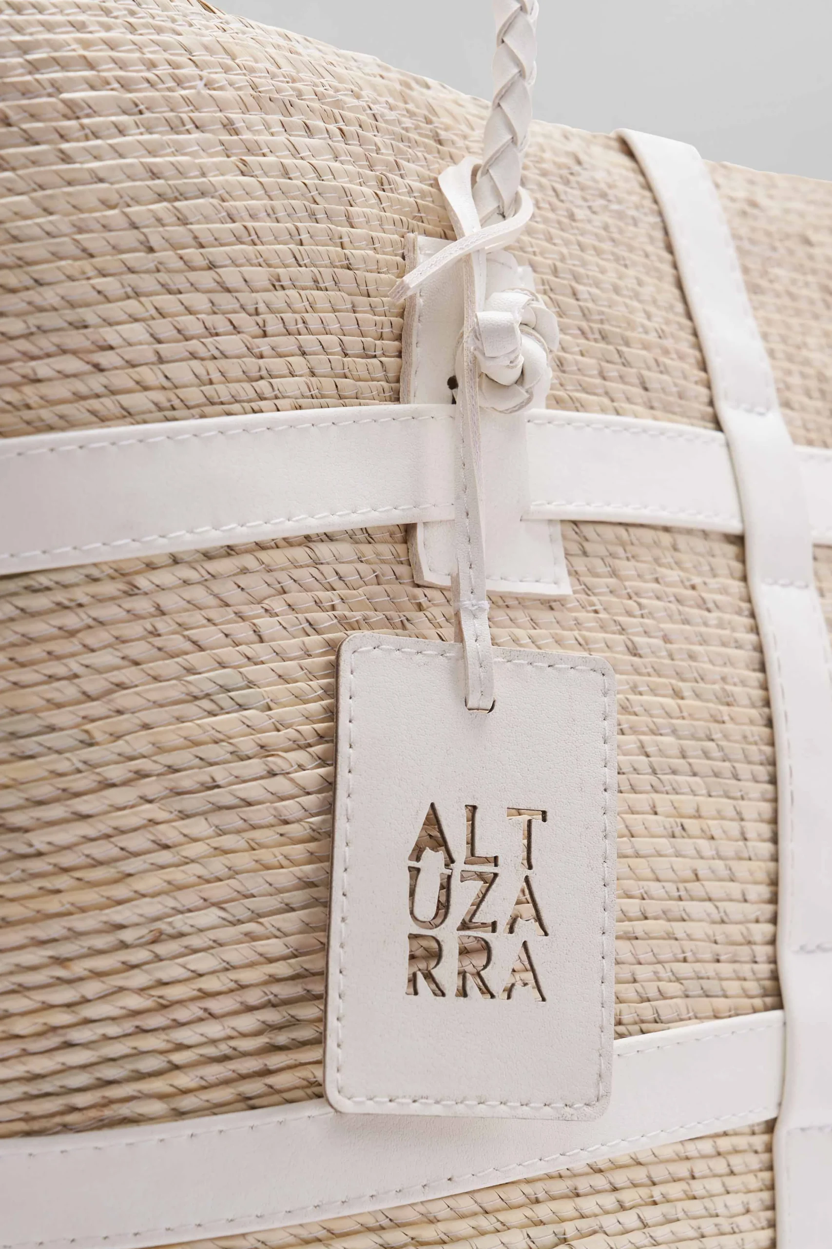 Vacation Wear-Altuzarra 'Watermill' Bag Large Natural/White